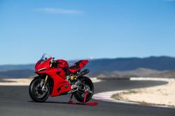 2025 Ducati Panigale V2 S Panigale Red