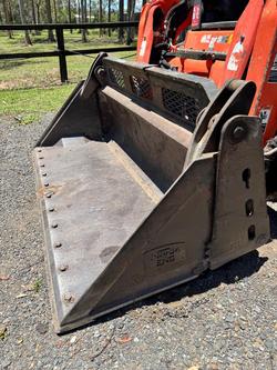 Kubota Ssv75