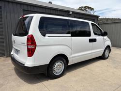 2016 Hyundai iLoad TQ3-V Series II MY16 Creamy White