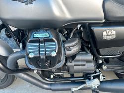 2021 Moto Guzzi V7 Stone Stone Silver