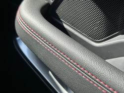 2020 JAGUAR E-PACE P250 CHEQUERED FLAG