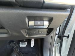 2020 JAGUAR E-PACE P250 CHEQUERED FLAG