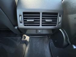 2020 JAGUAR E-PACE P250 CHEQUERED FLAG