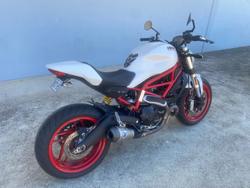 2018 DUCATI MONSTER 797 STAR WHITE-DARK ST White