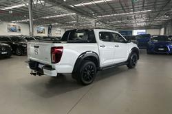 2025 Mazda BT-50 SP