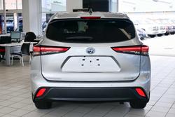 2023 Toyota Kluger GX