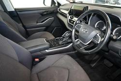 2023 Toyota Kluger GX