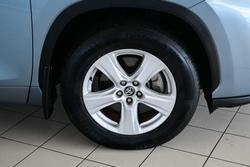 2023 Toyota Kluger GX