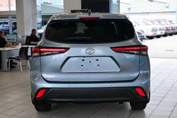 2023 Toyota Kluger GX