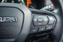 2025 Isuzu D-MAX X-TERRAIN