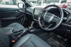 2025 Isuzu D-MAX X-TERRAIN