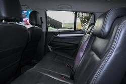 2015 Isuzu MU-X LS-T