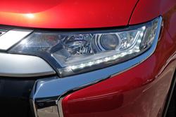 2021 Mitsubishi Outlander ES