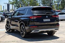 2023 Mitsubishi Outlander Exceed Tourer