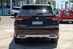 2023 Mitsubishi Outlander Exceed Tourer
