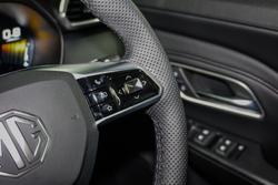 2025 MG ZS Essence Turbo