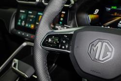 2025 MG ZS Essence Turbo