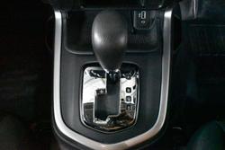 2021 Nissan Navara SL