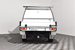 2021 Nissan Navara SL