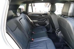 2025 Volkswagen Tiguan 195TSI R-Line