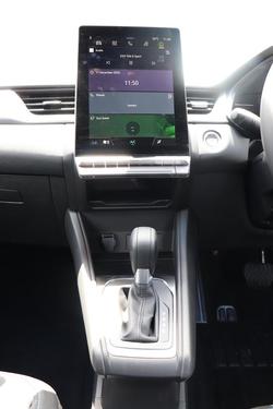 2025 Mitsubishi ASX LS