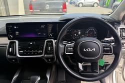 2022 Kia Sorento Sport