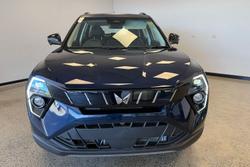 2025 Mahindra XUV3XO AX7L