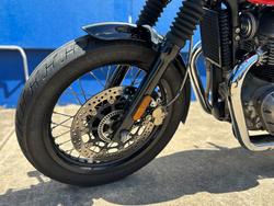 2022 Royal Enfield INTERCEPTOR 650 E5 CLASSIC Black