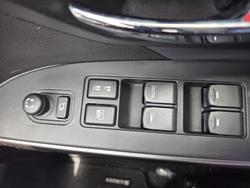 2023 Suzuki S-Cross Plus