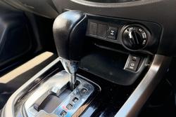 2018 Nissan Navara Silverline D23 Series 3 4X4 Dual Range Polar White