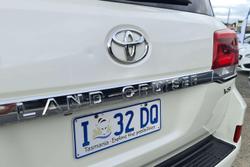 2017 Toyota Landcruiser VX