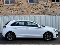 2022 Hyundai i30 Elite