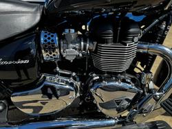 2016 TRIUMPH AMERICA Black
