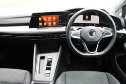 2021 Volkswagen Golf 110TSI Life 8 MY22 Pure White