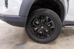 2025 LDV D90 Executive