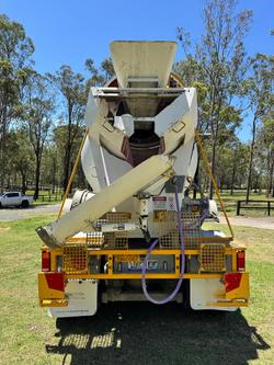 2013 Iveco K2350g 280
