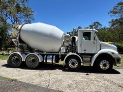 2012 Freightliner Fcx