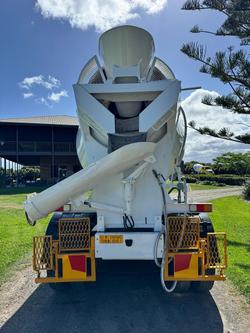 2018 Isuzu Fh Series