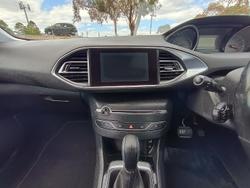 2016 Peugeot 308 Active T9 Ruby Red