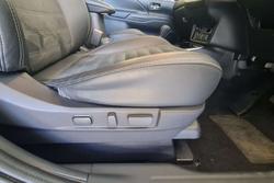 2021 Mitsubishi Outlander LS