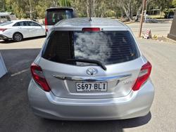 2016 Toyota
                Yaris Ascent