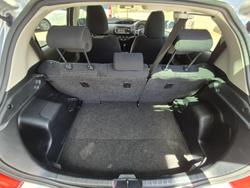 2016 Toyota
                Yaris Ascent