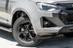 2025 Isuzu D-MAX X-RIDER