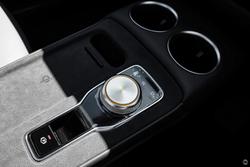 2025 MG MGS5 EV Essence 49