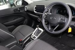 2025 Hyundai Venue Active
