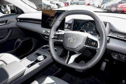 2025 MG MGS5 EV Essence 49