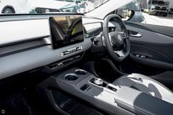 2025 MG MGS5 EV Essence 49