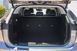 2025 MG HS Super Hybrid Essence