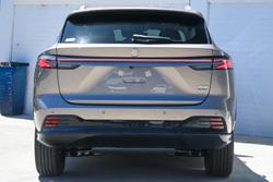 2025 MG HS Super Hybrid Essence