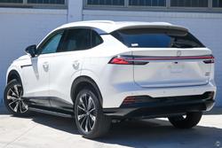 2025 MG HS Super Hybrid Essence